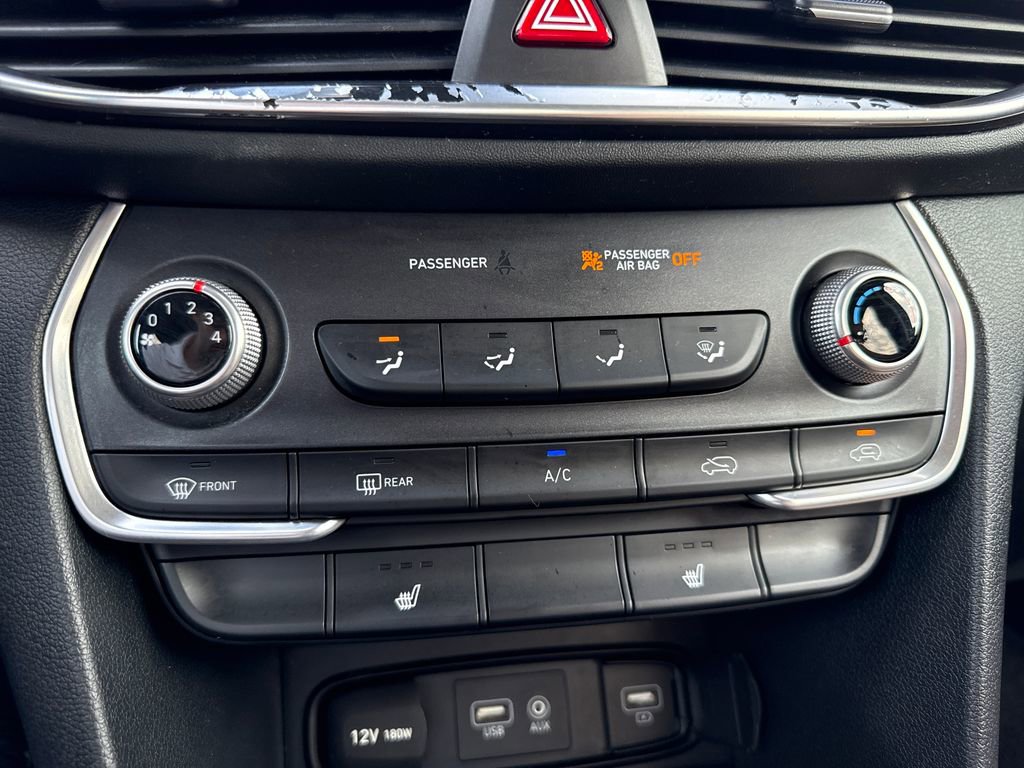 Used 2019 Hyundai Santa Fe SEL FWD image 21