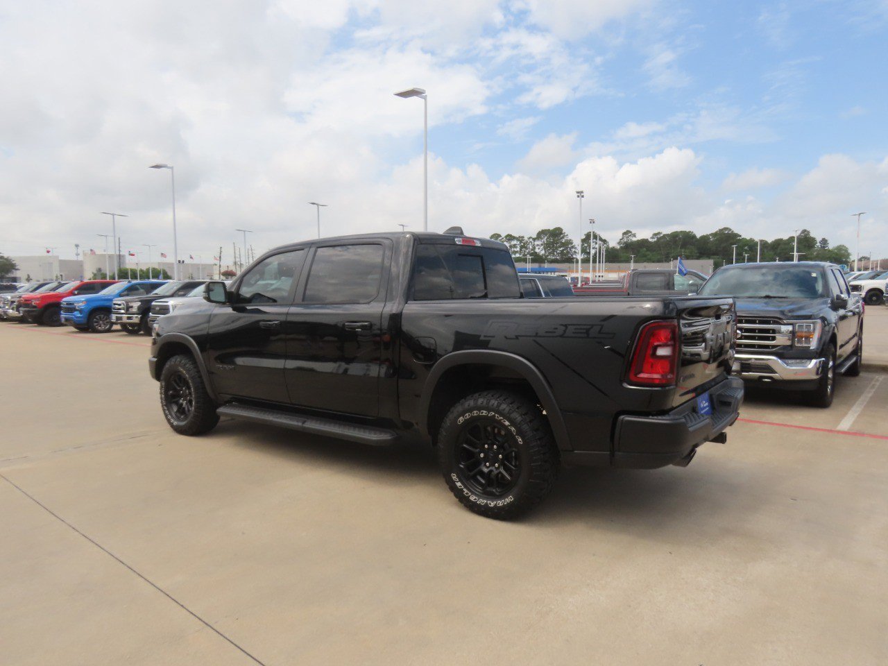 Used 2026 RAM 1500 Rebel w/ Advanced Safety Group II AWD/4WD image 16