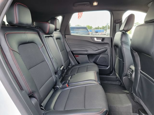Certified 2023 Ford Escape ST-Line w/ Tech Pack #1 FWD image 23