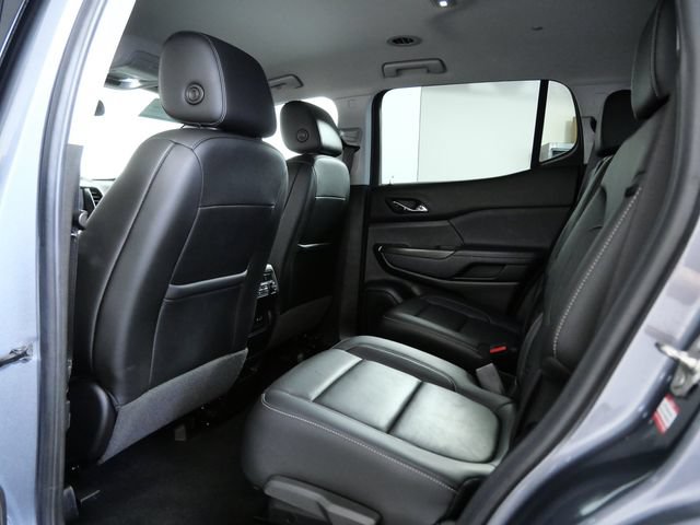 Used 2021 GMC Acadia SLT w/ Technology Package AWD/4WD image 14
