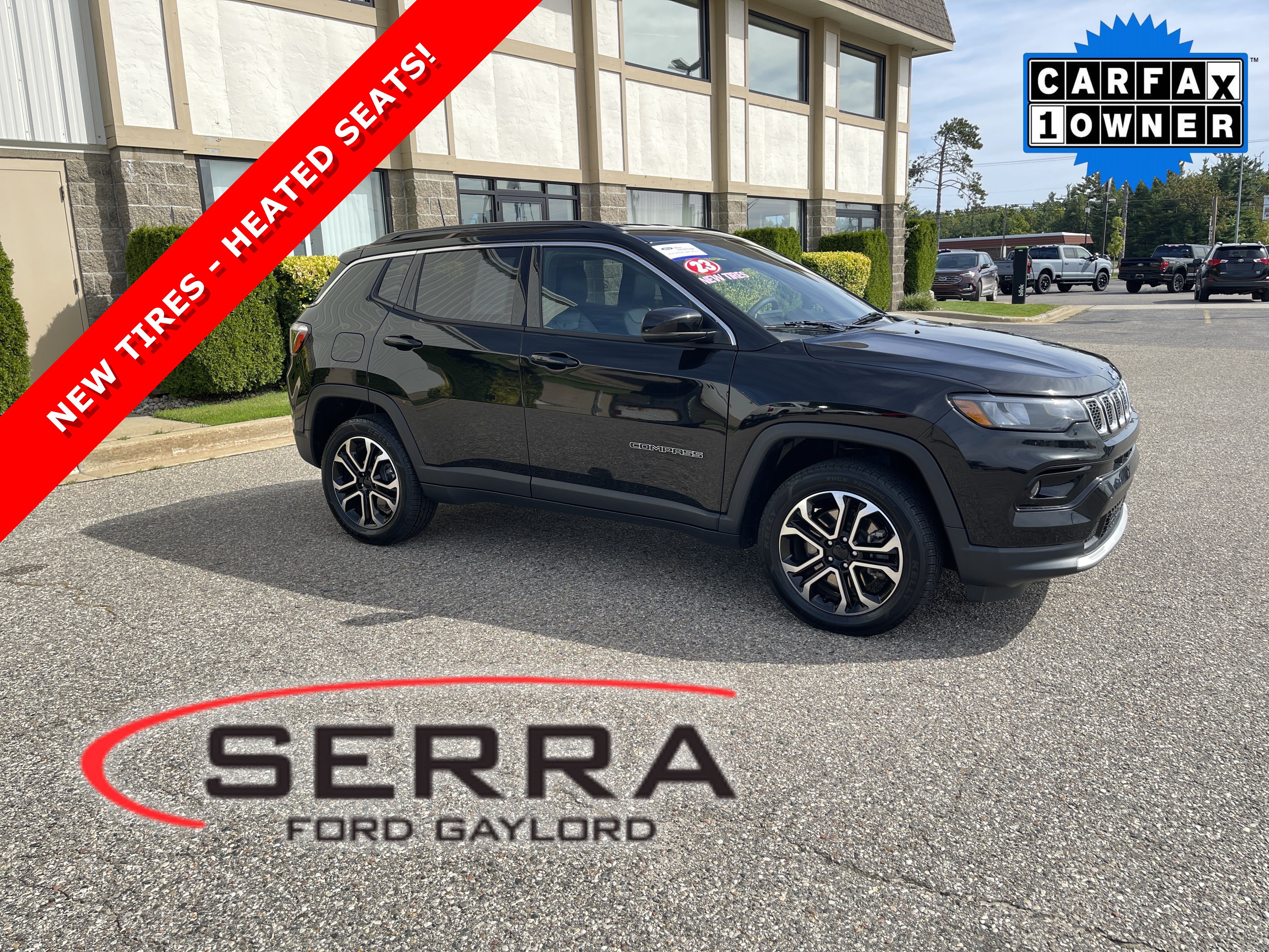 Used 2023 Jeep Compass Limited AWD/4WD image 1