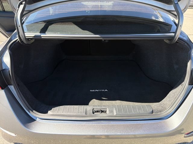 Used 2020 Nissan Sentra SV FWD image 27