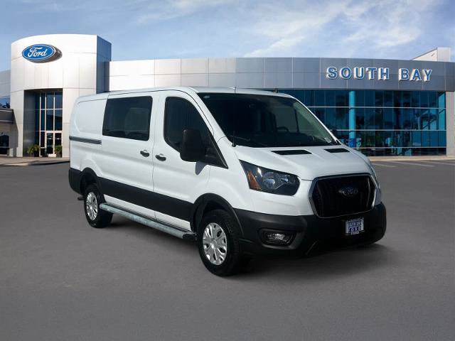 Certified 2025 Ford Transit 250 Low Roof w/ Exterior Upgrade Package RWD image 7