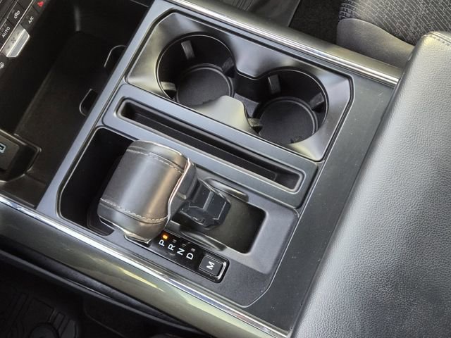 Certified 2021 Ford F150 XLT w/ Equipment Group 302A High image 19