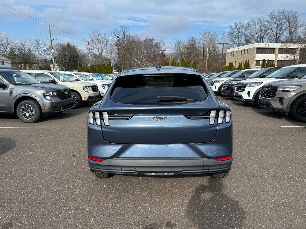 Certified 2021 Ford Mustang Mach-E Select image 6