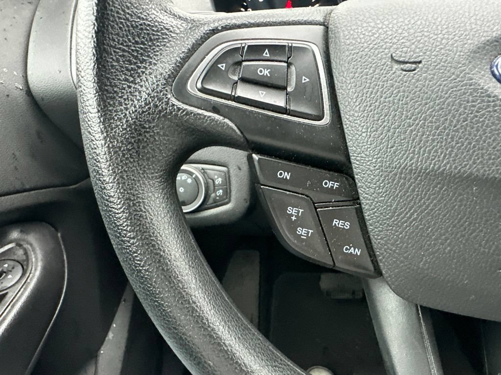 Certified 2019 Ford Escape SE AWD/4WD image 37