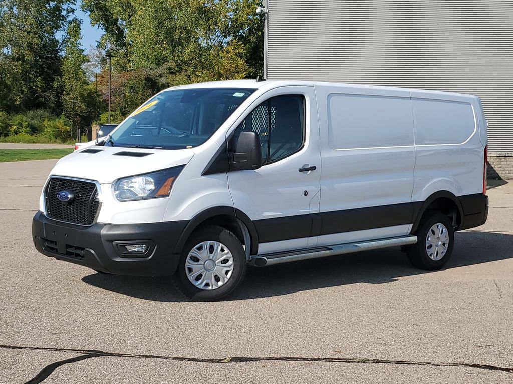 Certified 2024 Ford Transit 250 Base w/ Exterior Upgrade Package image 2