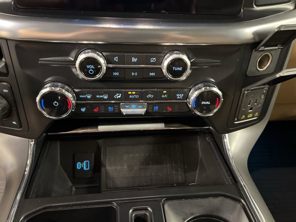 Certified 2022 Ford F150 Lariat w/ Equipment Group 502A High image 14