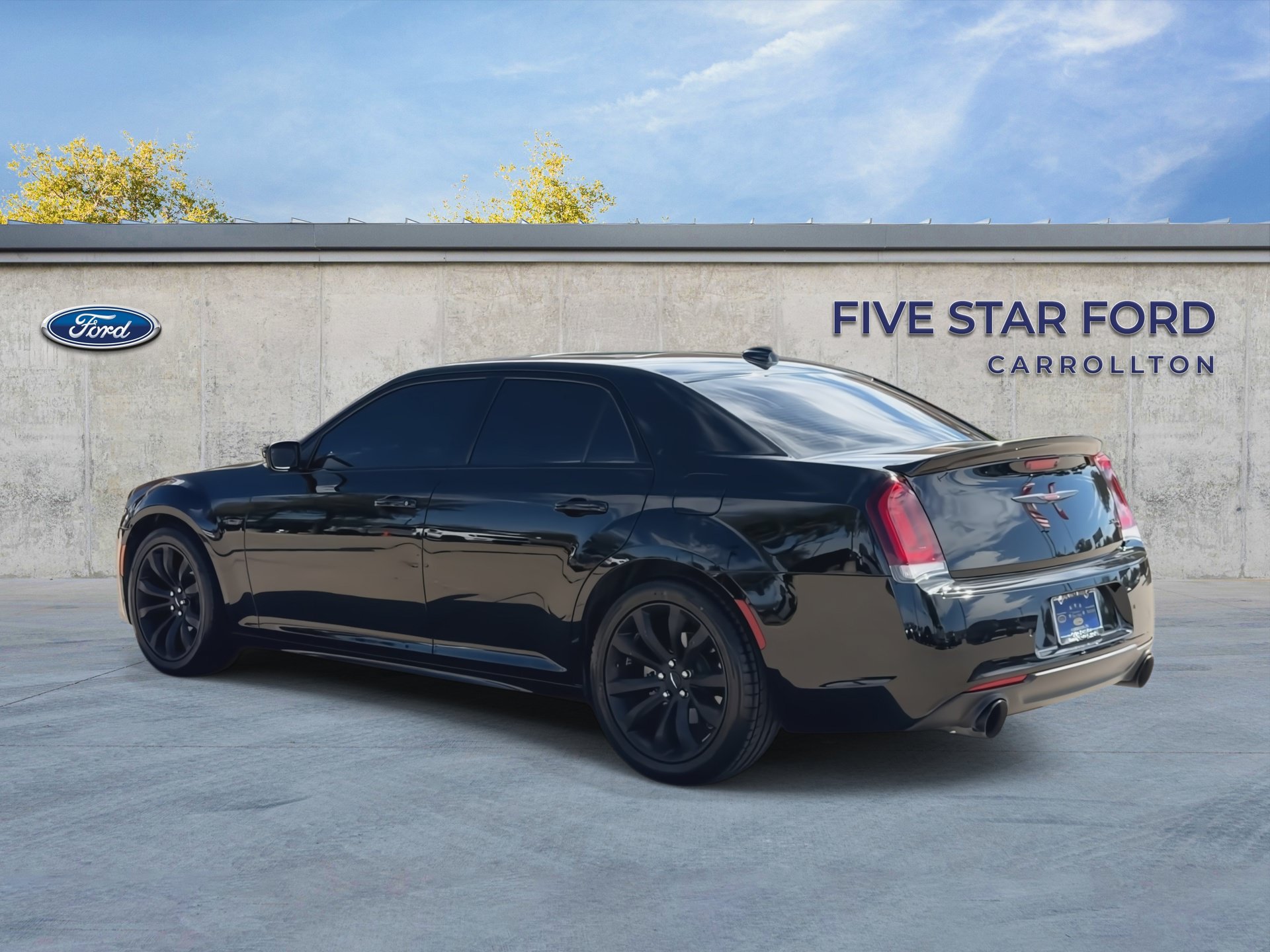Used 2023 Chrysler 300 S w/ Comfort Group RWD image 6
