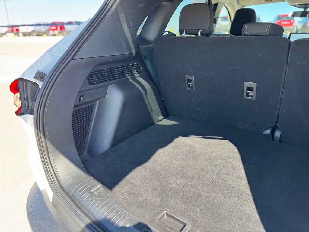Certified 2025 Ford Escape Active AWD/4WD image 38