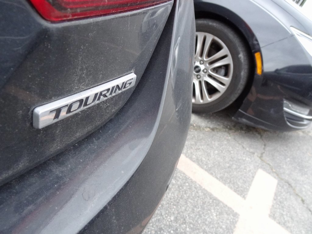 Used 2018 Honda Accord Touring image 5