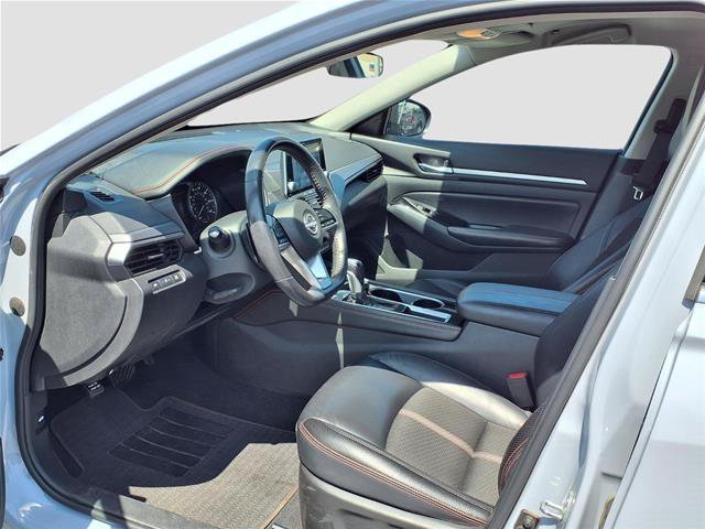 Used 2024 Nissan Altima 2.5 SR FWD image 17