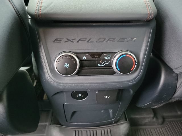 Certified 2025 Ford Explorer Active AWD/4WD image 27