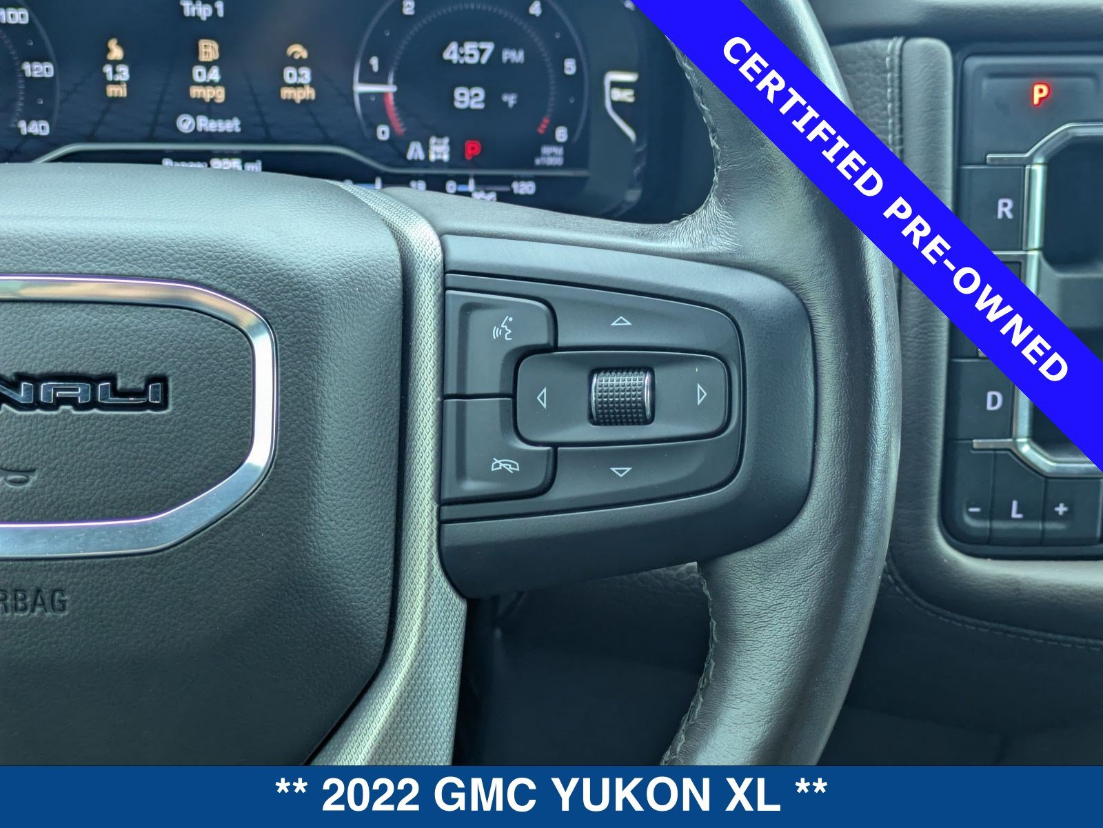 Used 2022 GMC Yukon XL Denali AWD/4WD image 28