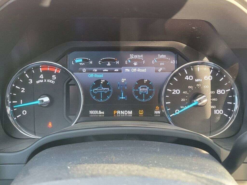 Certified 2021 Ford F350 Lariat AWD/4WD image 29