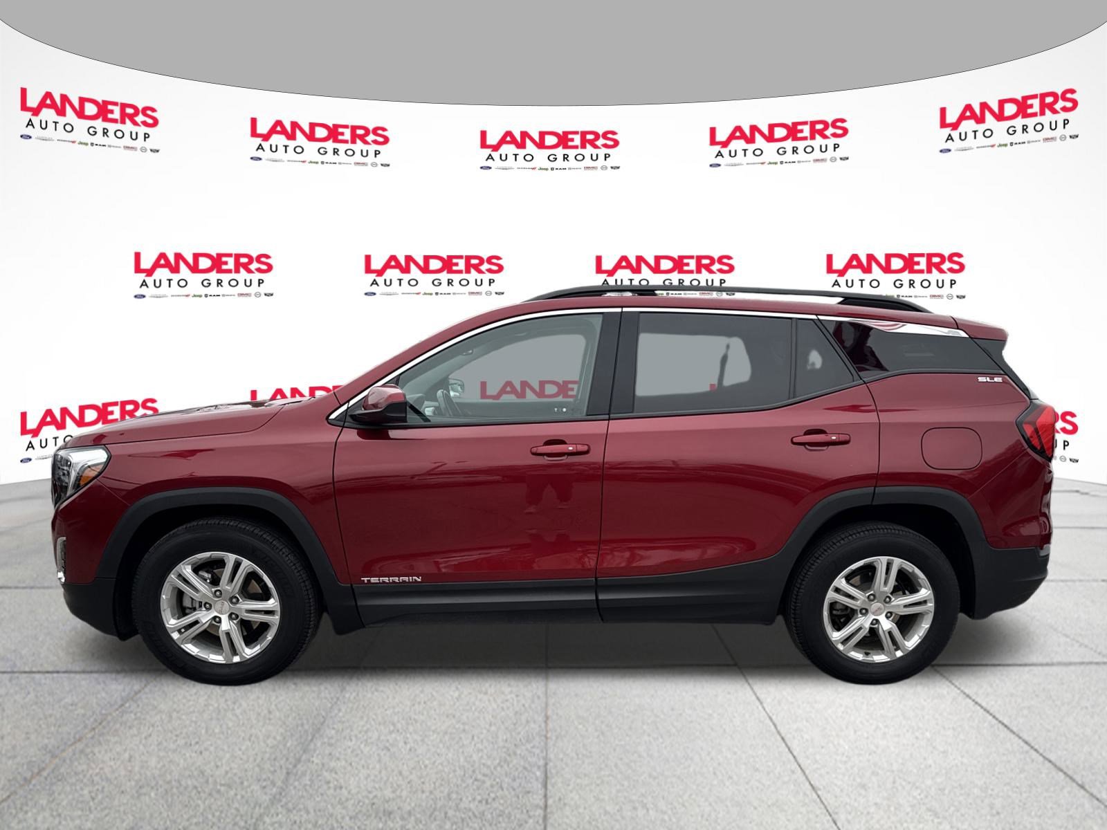 Used 2019 GMC Terrain SLE w/ Driver Convenience Package image 6