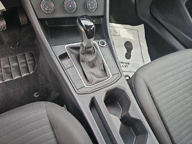 Used 2024 Volkswagen Jetta S FWD image 27