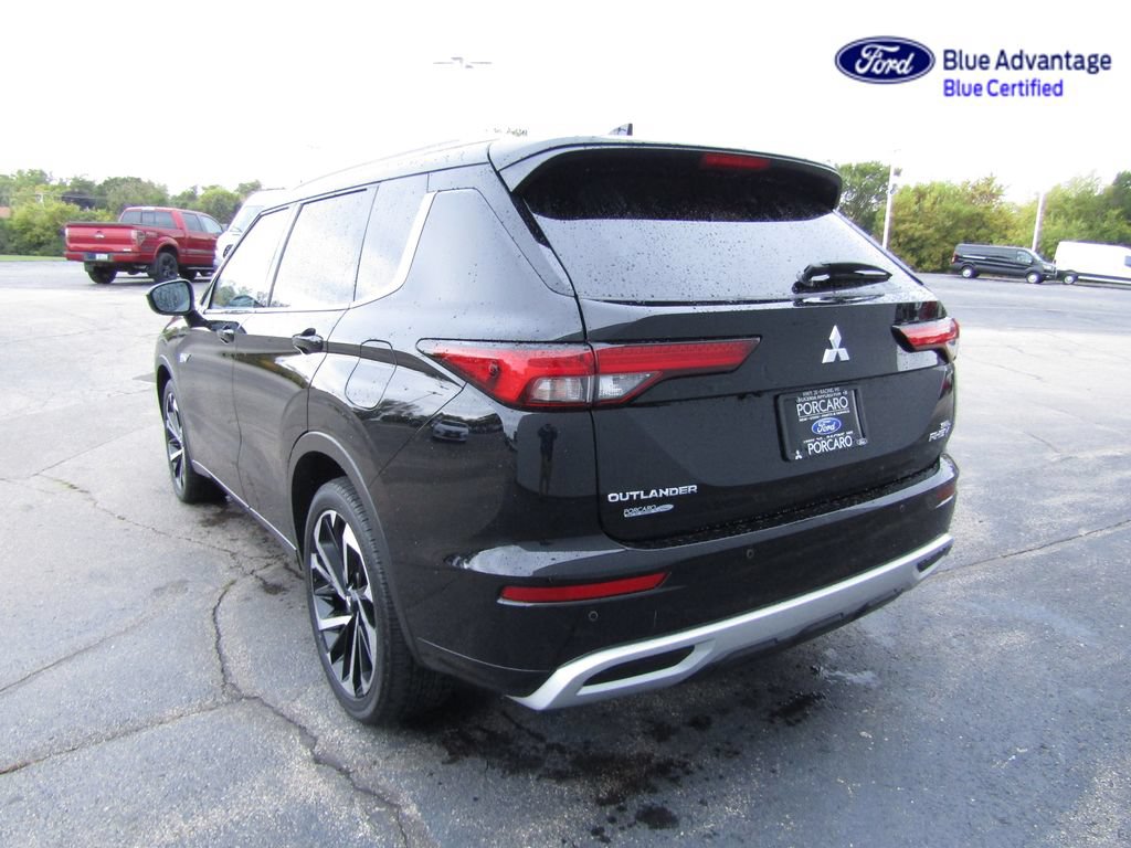 Used 2024 Mitsubishi Outlander SEL AWD/4WD image 4