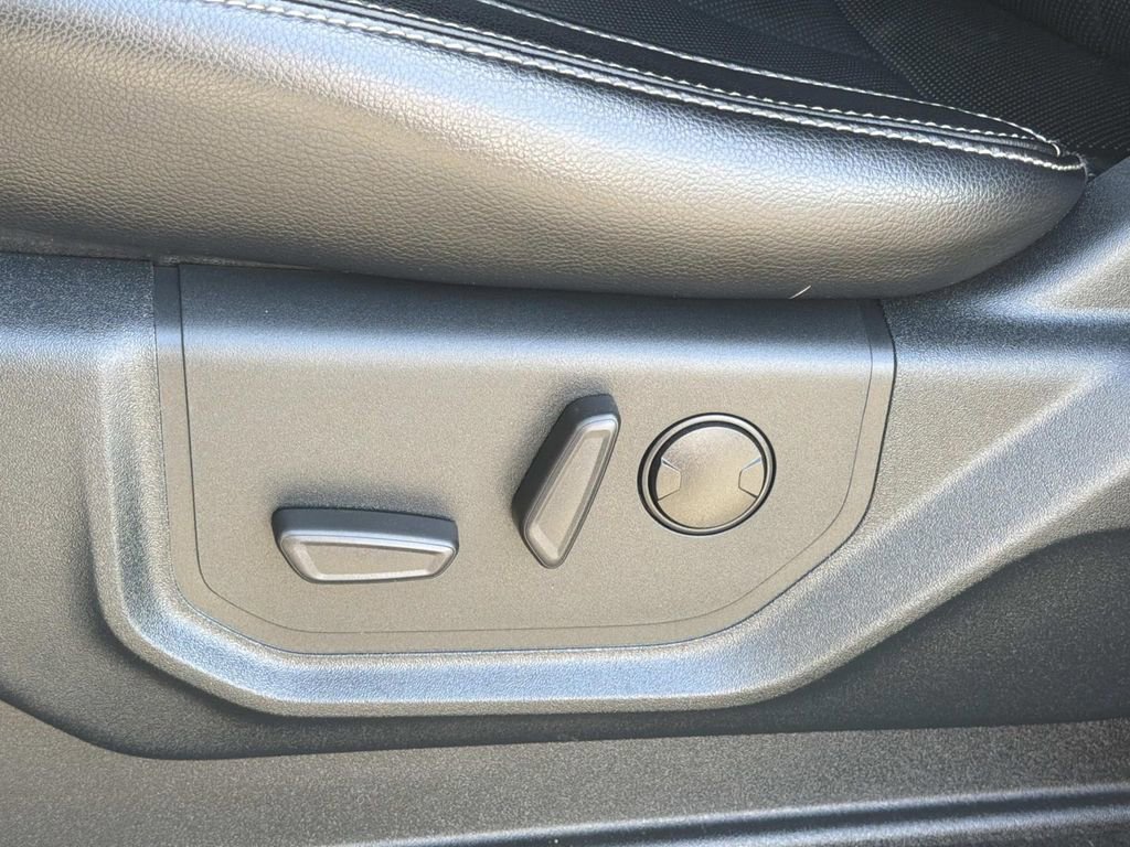 Certified 2020 Ford F250 Lariat w/ Tremor Off-Road Package image 22