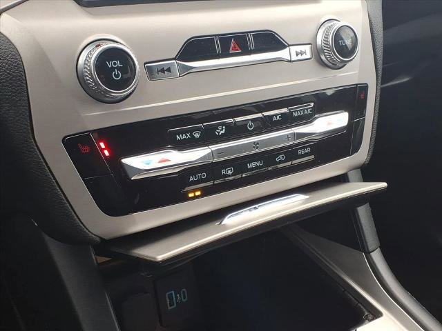 Certified 2023 Ford Explorer XLT image 16