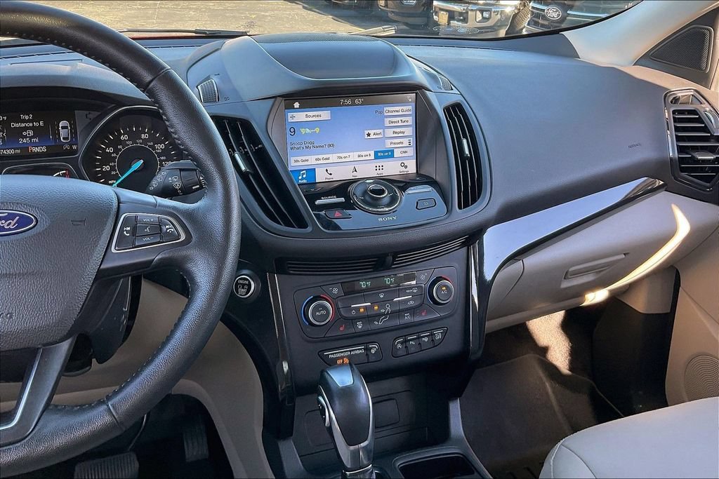 Certified 2019 Ford Escape Titanium AWD/4WD image 5