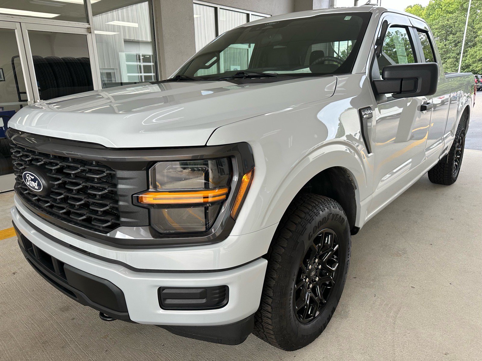 Certified 2025 Ford F150 STX AWD/4WD image 3