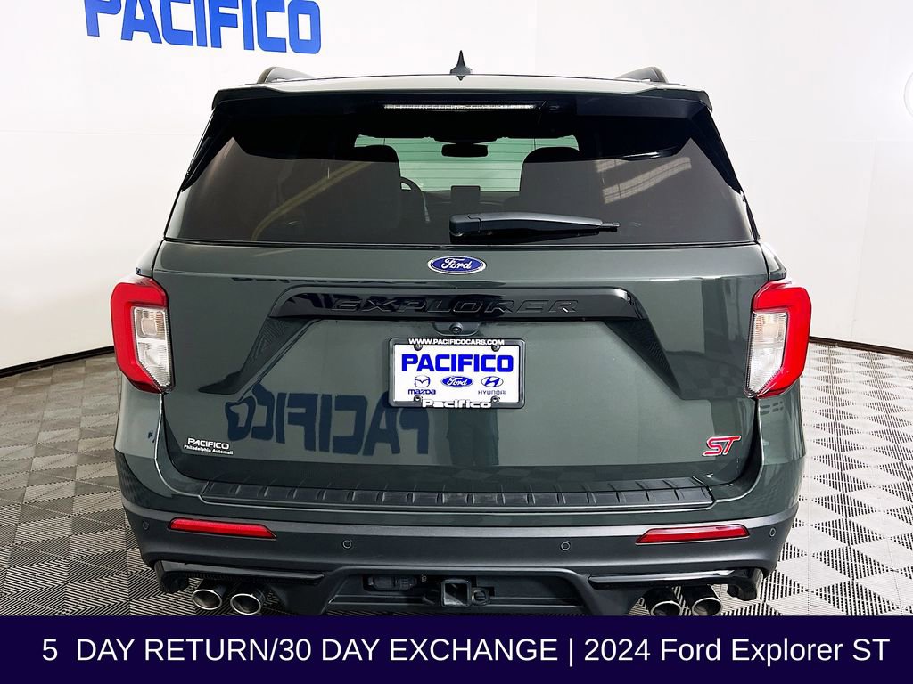 Certified 2024 Ford Explorer ST w/ Equipment Group 401A AWD/4WD image 7
