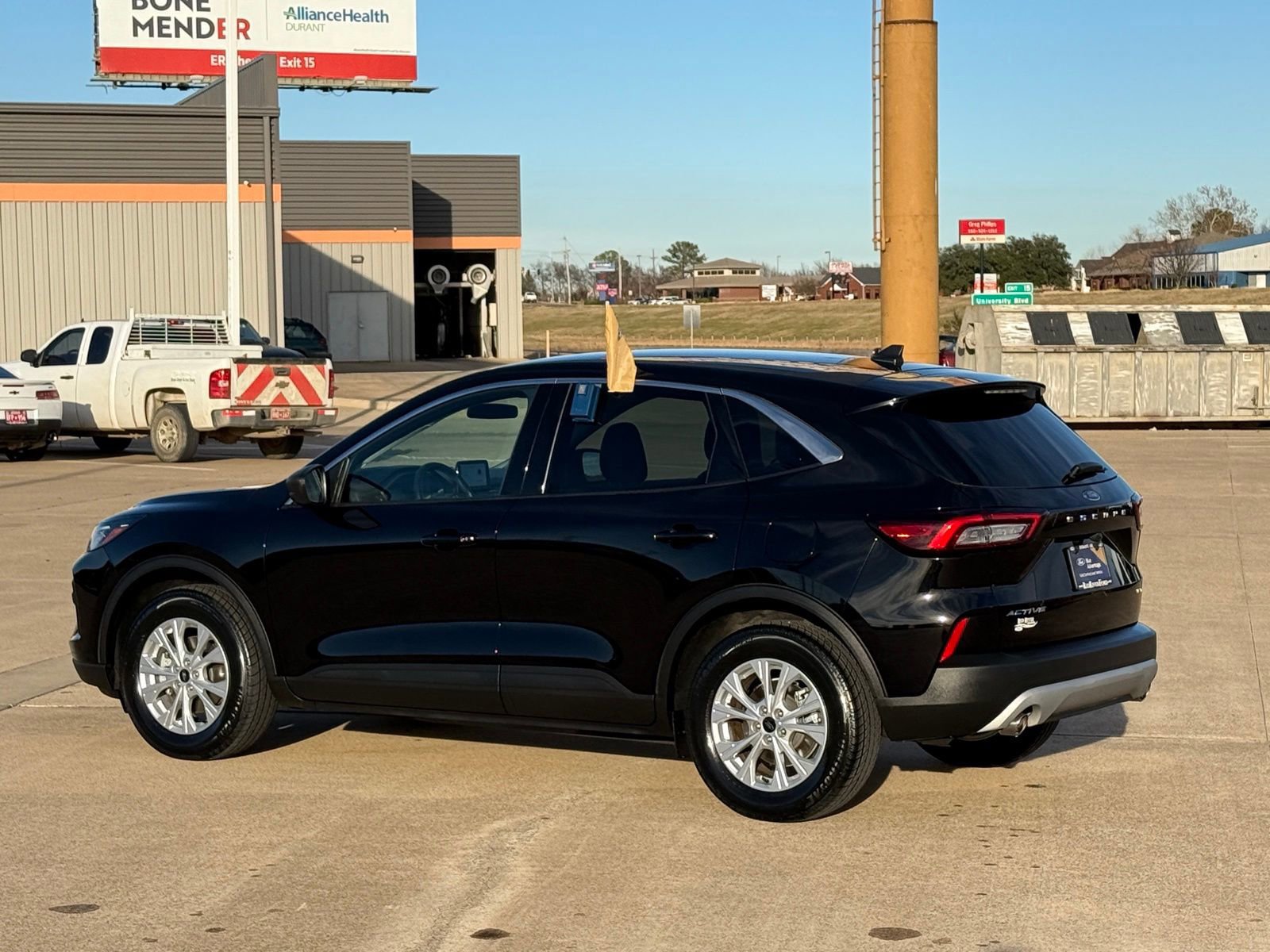 Certified 2023 Ford Escape Active image 3