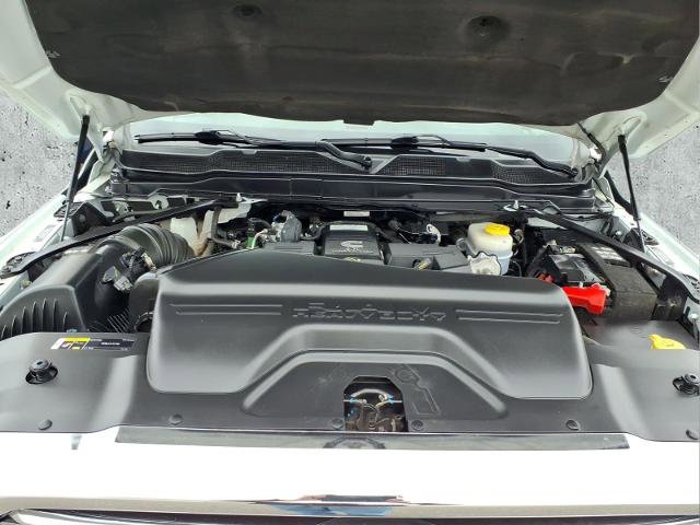 Used 2022 RAM 3500 Laramie AWD/4WD image 12