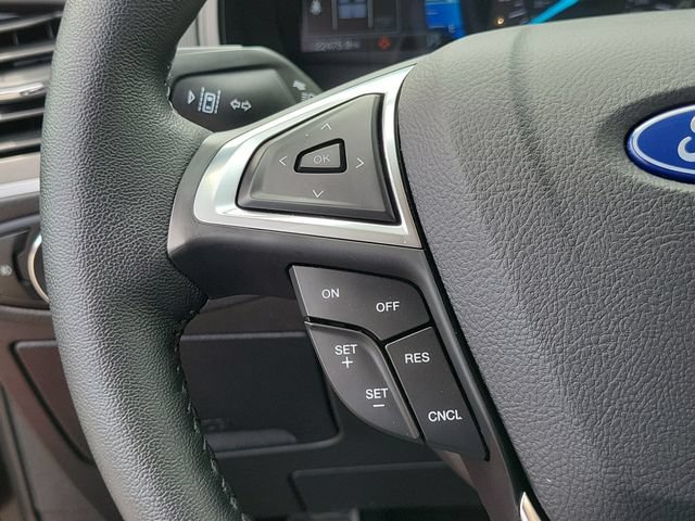 Certified 2024 Ford Edge SEL w/ Sport Appearance Package AWD/4WD image 9