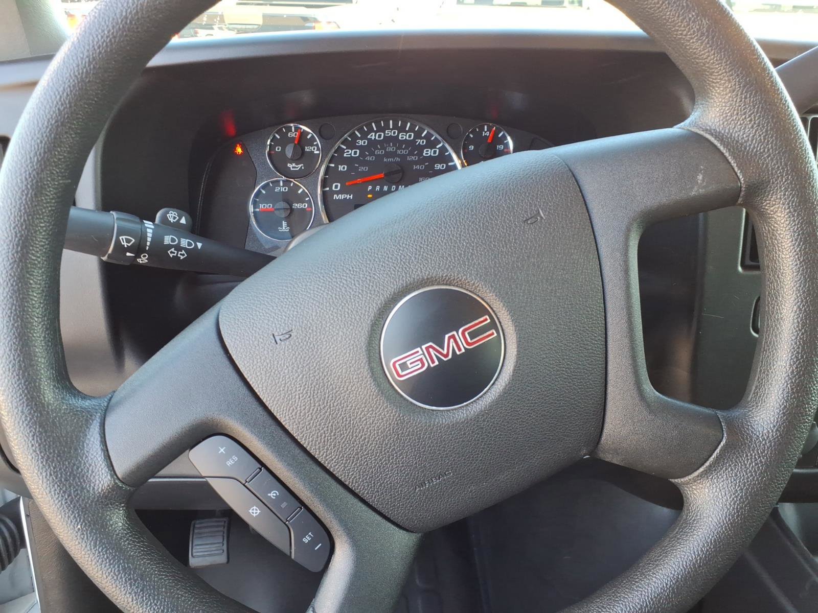 Used 2024 GMC Savana 2500 w/ Driver Convenience Package image 16