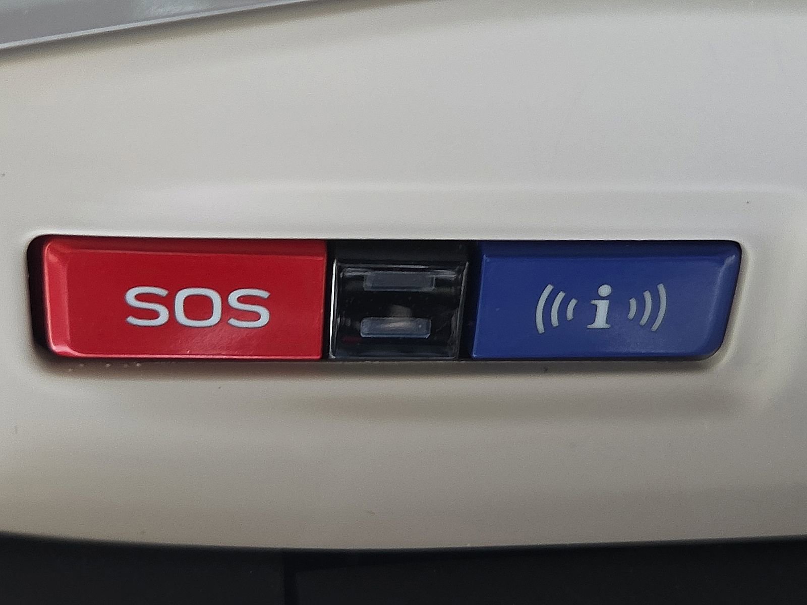 Used 2021 Subaru Ascent Touring w/ Popular Package #2A image 21