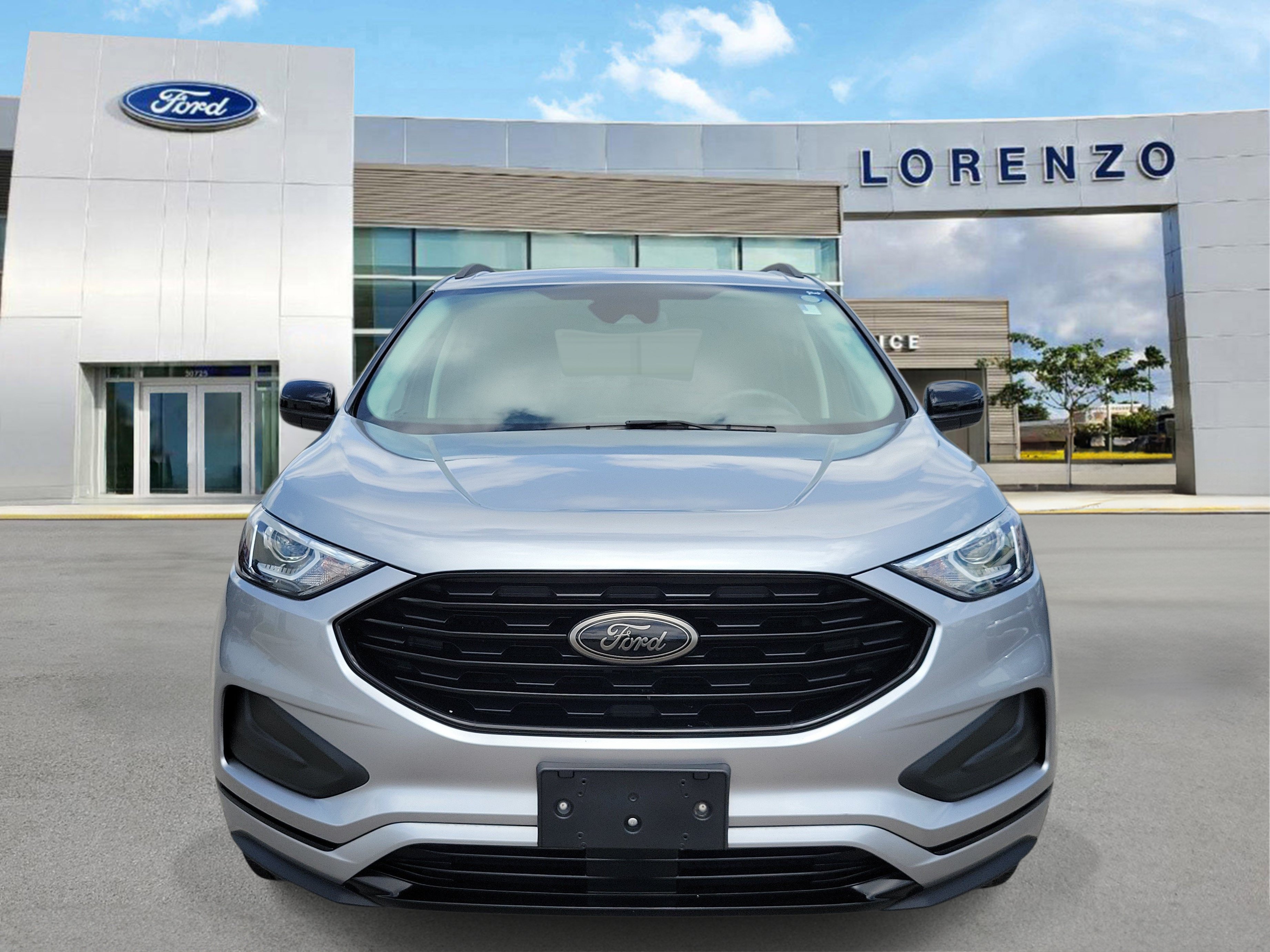 Certified 2022 Ford Edge SE w/ Black Appearance Package AWD/4WD image 2