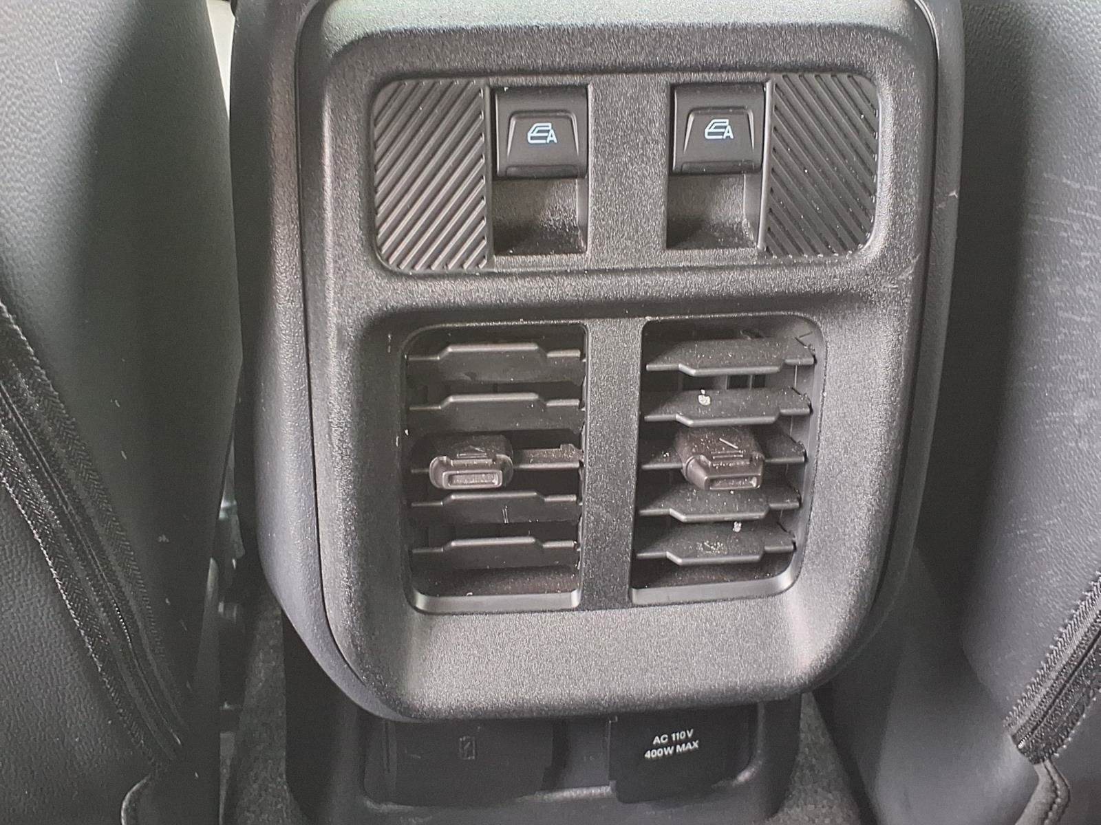 Certified 2025 Ford Bronco Outer Banks AWD/4WD image 19