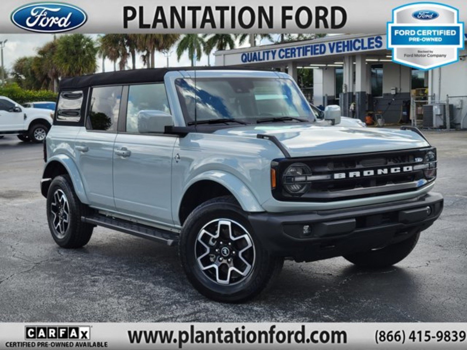 Certified 2023 Ford Bronco Outer Banks AWD/4WD image 1