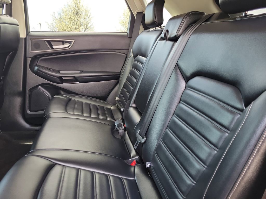 Certified 2023 Ford Edge SEL AWD/4WD image 12