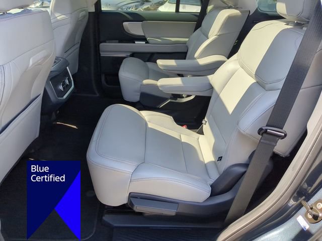 Certified 2025 Ford Expedition Active AWD/4WD image 30