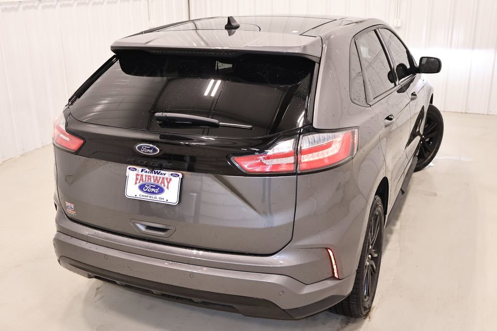 Certified 2023 Ford Edge ST-Line image 7