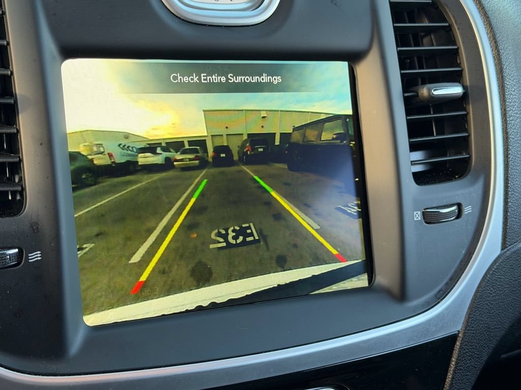 Used 2023 Chrysler 300 Touring w/ Safetytec Plus Group RWD image 21