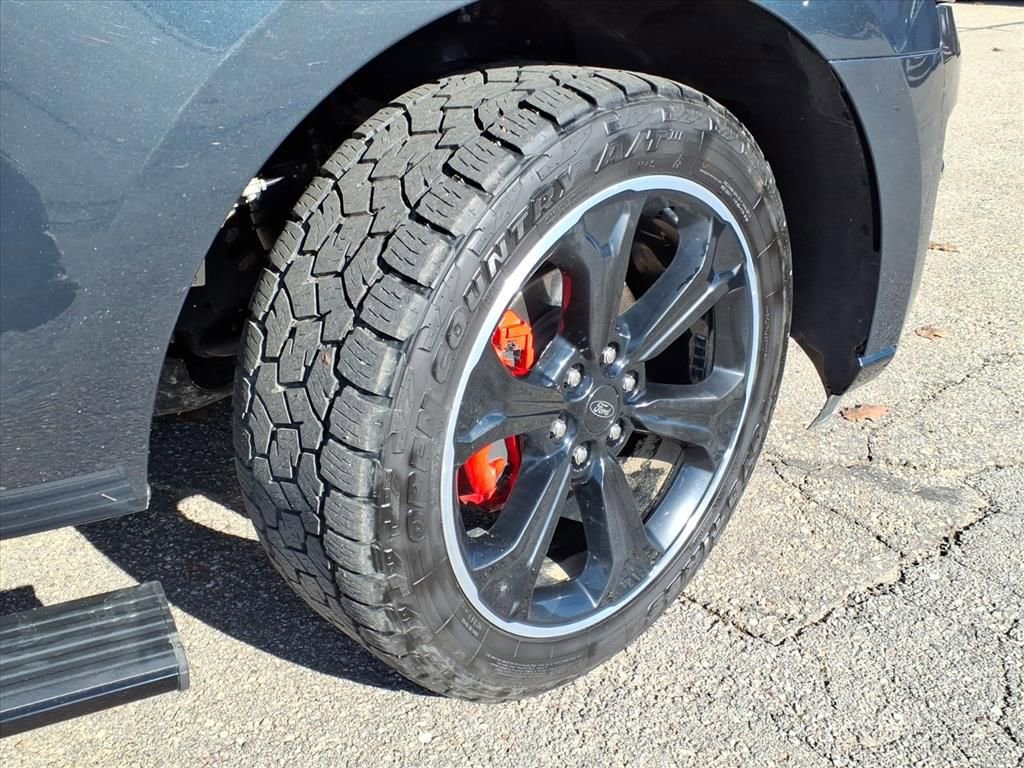 Certified 2024 Ford Expedition Limited image 5