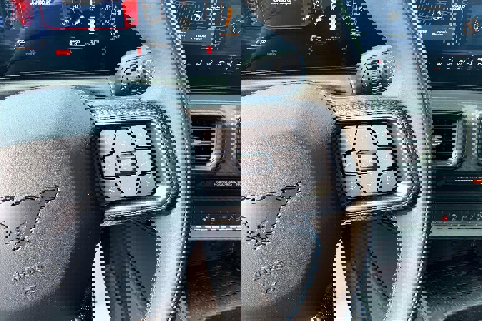 Certified 2024 Ford Mustang Dark Horse image 25