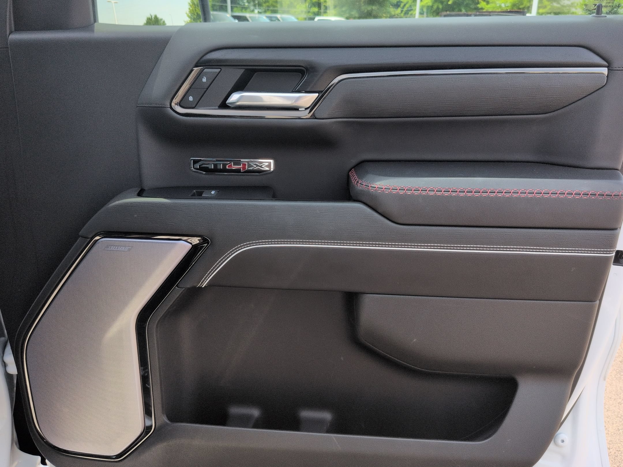 Used 2025 GMC Sierra 1500 AT4X AWD/4WD image 35