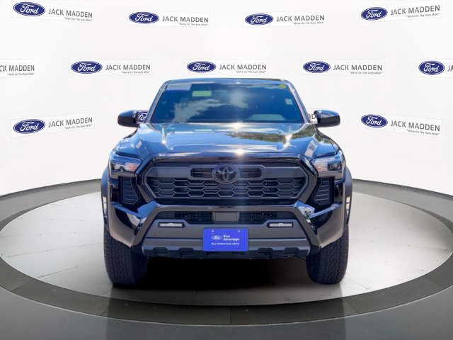 Used 2026 Toyota Tacoma TRD Off-Road AWD/4WD image 8
