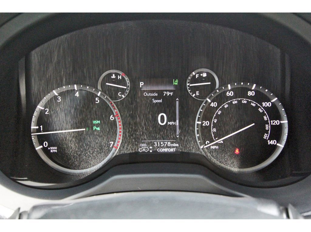 Used 2023 Lexus GX 460 Luxury w/ Sport Design Package image 16