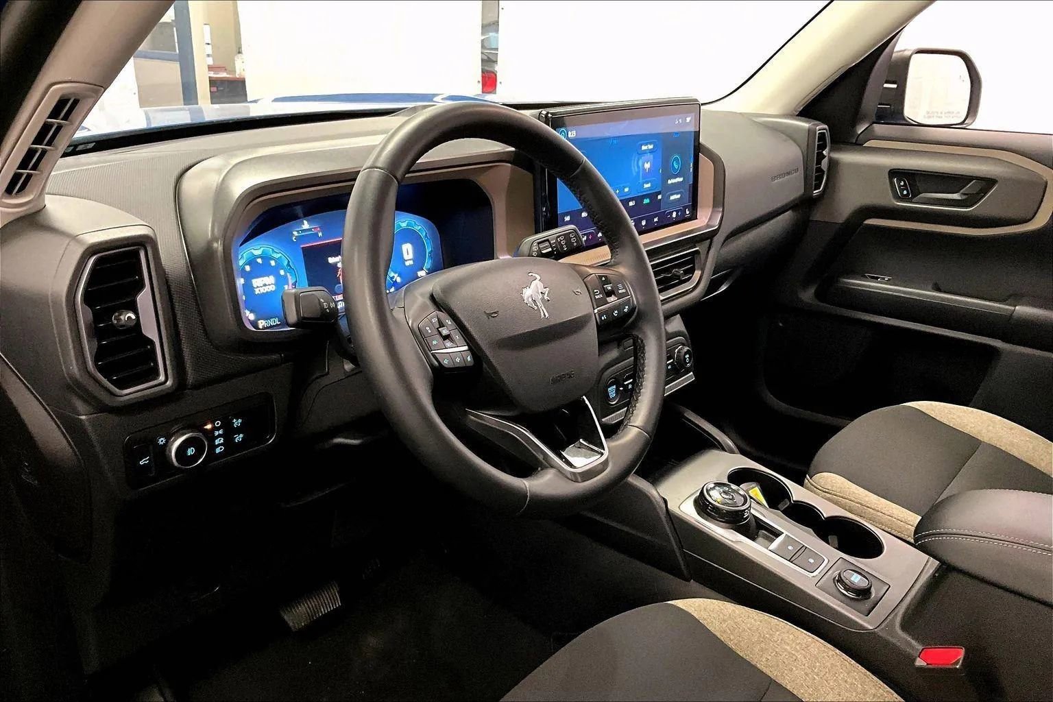 Certified 2025 Ford Bronco Sport Big Bend w/ Convenience Package image 12