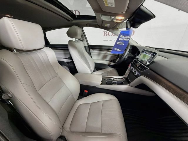 Used 2018 Honda Accord Touring image 34