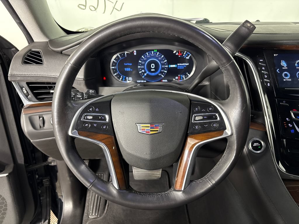 Used 2018 Cadillac Escalade 2WD image 27