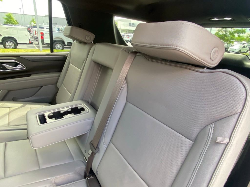 Used 2021 GMC Yukon SLT w/ SLT Luxury Package RWD image 23