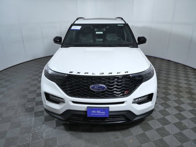 Certified 2023 Ford Explorer ST w/ Equipment Group 401A AWD/4WD image 3