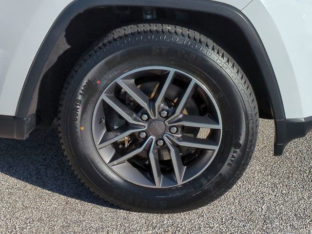 Used 2019 Jeep Grand Cherokee Limited w/ Luxury Group II RWD image 11